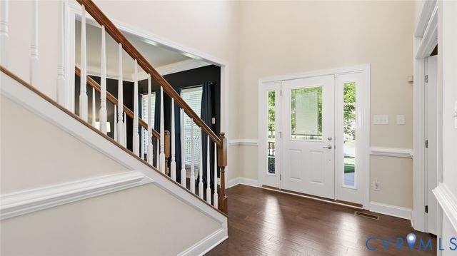 15807 Walkers Chase, Moseley, VA 23120