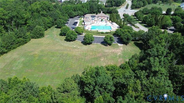 15807 Walkers Chase, Moseley, VA 23120