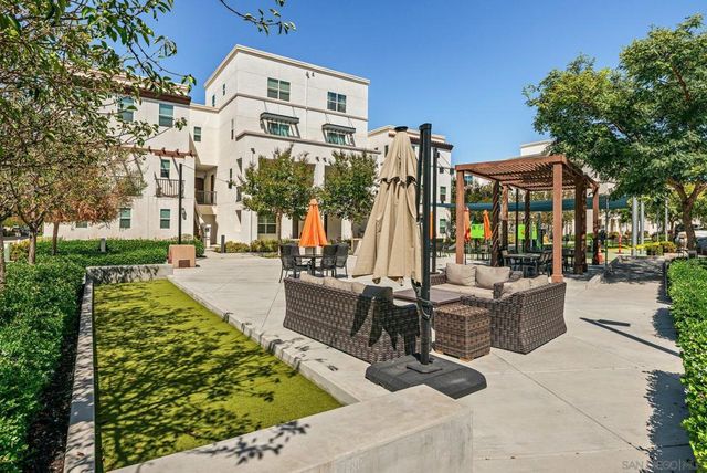2045 Mindoro Ln 2, Chula Vista, CA 91915