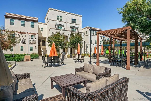 2045 Mindoro Ln 2, Chula Vista, CA 91915
