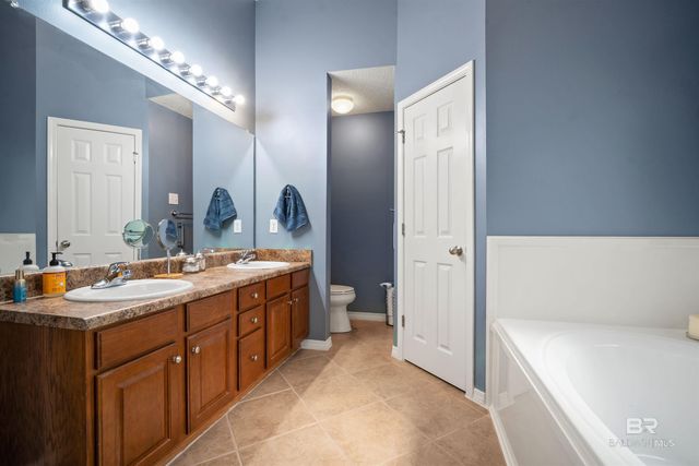 2165 E Spring Grove, Mobile, AL 36695