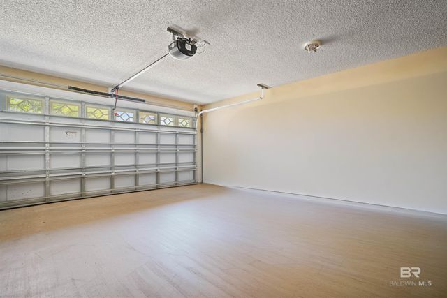 2165 E Spring Grove, Mobile, AL 36695