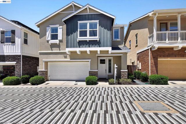 4047 St Helena Way, Dublin, CA 94568