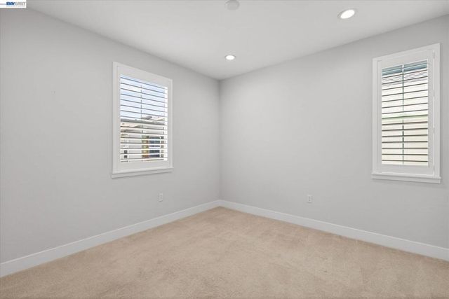 4047 St Helena Way, Dublin, CA 94568