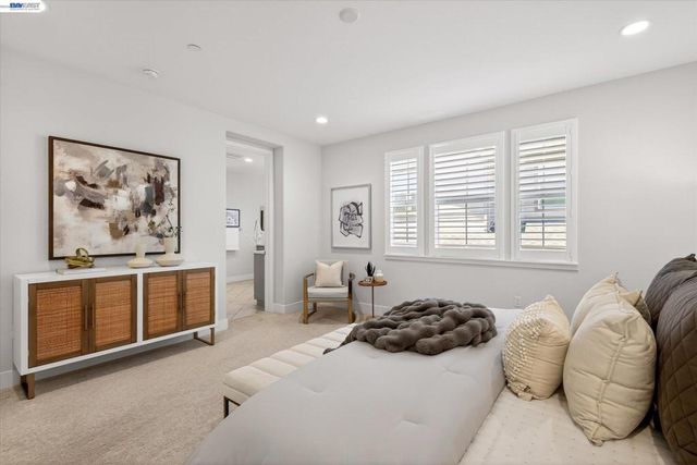 4047 St Helena Way, Dublin, CA 94568