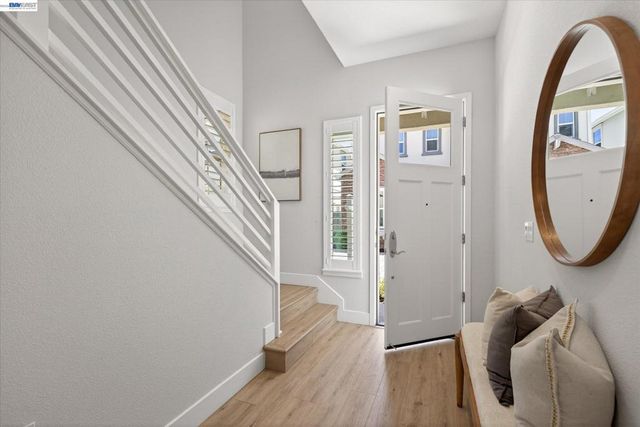 4047 St Helena Way, Dublin, CA 94568