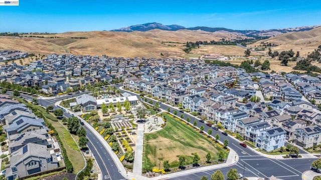 4047 St Helena Way, Dublin, CA 94568