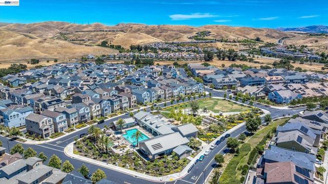 4047 St Helena Way, Dublin, CA 94568