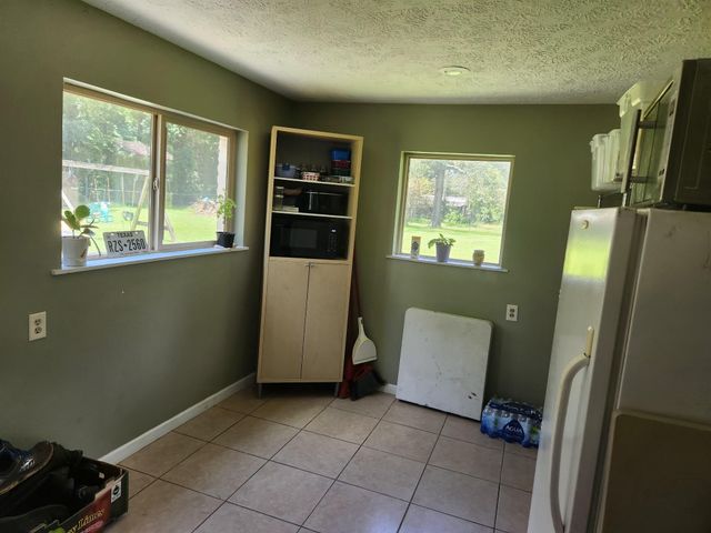 27491 Lantern Lane, New Caney, TX 77357