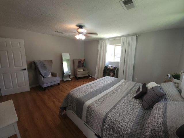 27491 Lantern Lane, New Caney, TX 77357