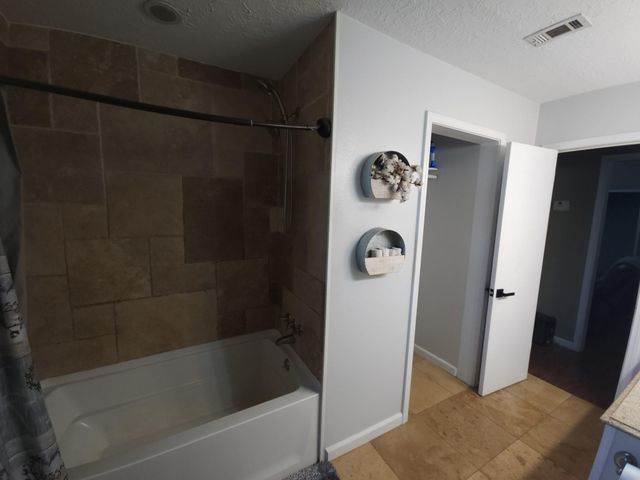 27491 Lantern Lane, New Caney, TX 77357