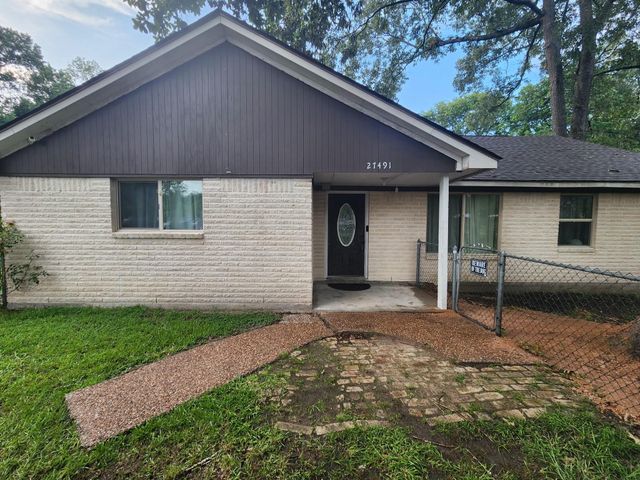 27491 Lantern Lane, New Caney, TX 77357