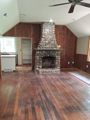 w8846 Hickory Drive, Delavan, WI 53115