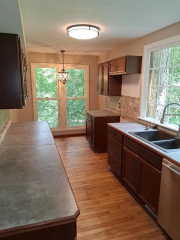w8846 Hickory Drive, Delavan, WI 53115
