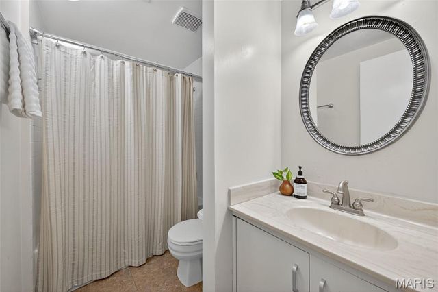 5559 Pershing Avenue 1F, St Louis, MO 63112