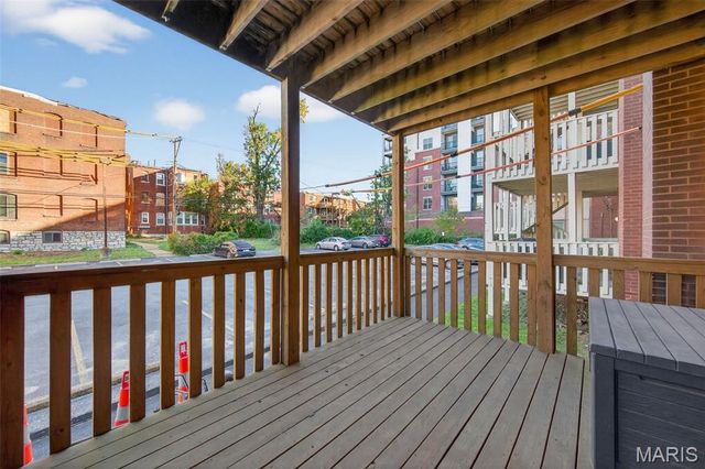 5559 Pershing Avenue 1F, St Louis, MO 63112