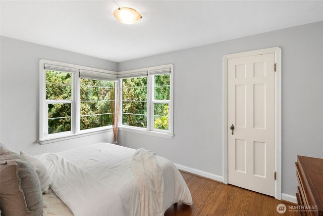 8353 20th Avenue NW, Seattle, WA 98117