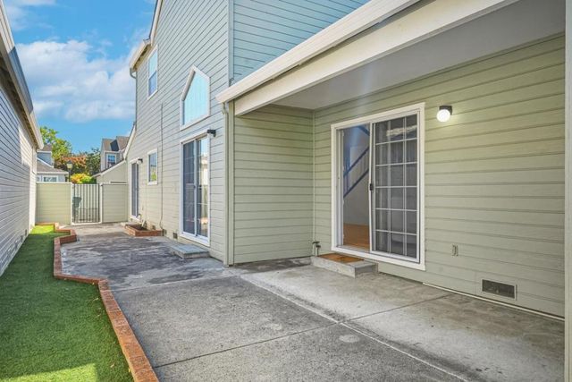 635 Tami Way, Mountain View, CA 94041