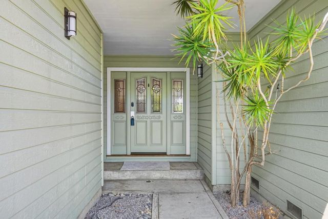635 Tami Way, Mountain View, CA 94041