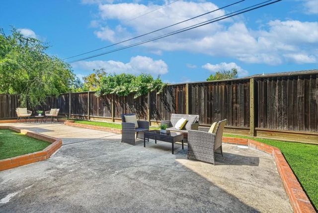 635 Tami Way, Mountain View, CA 94041