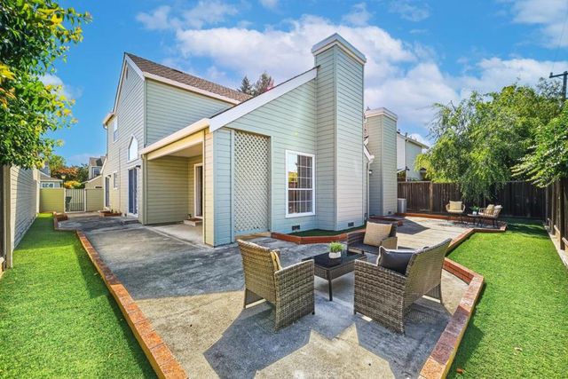 635 Tami Way, Mountain View, CA 94041