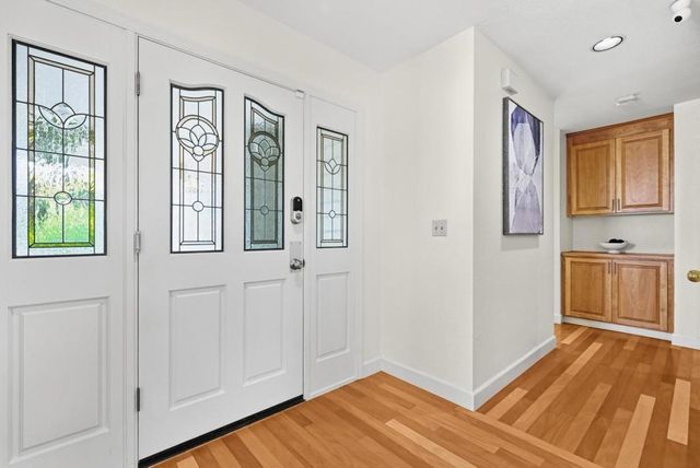 635 Tami Way, Mountain View, CA 94041