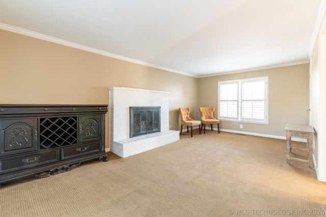 4251 E 25th Street, Tulsa, OK 74114