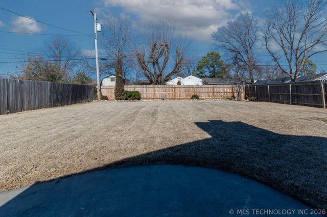 4251 E 25th Street, Tulsa, OK 74114