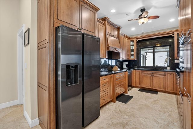 6790 Jardin Place, Boca Raton, FL 33433