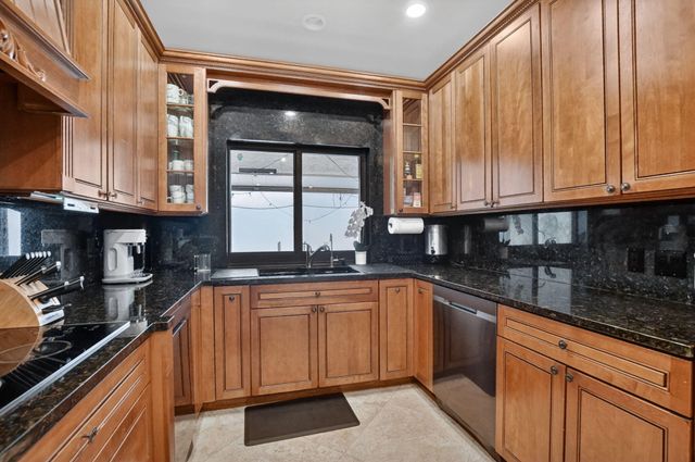 6790 Jardin Place, Boca Raton, FL 33433