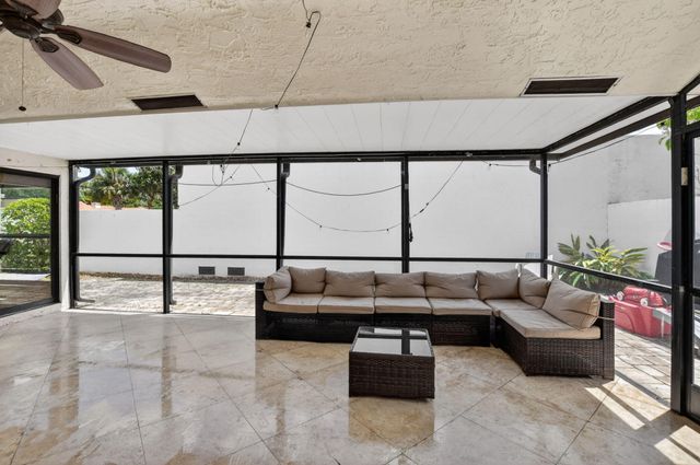 6790 Jardin Place, Boca Raton, FL 33433