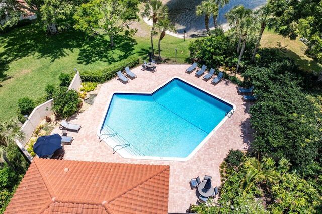 6790 Jardin Place, Boca Raton, FL 33433