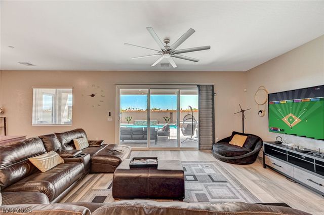 5241 Brayden Court, Las Vegas, NV 89131