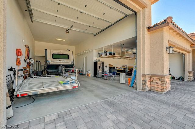 5241 Brayden Court, Las Vegas, NV 89131