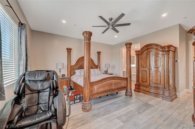 5241 Brayden Court, Las Vegas, NV 89131