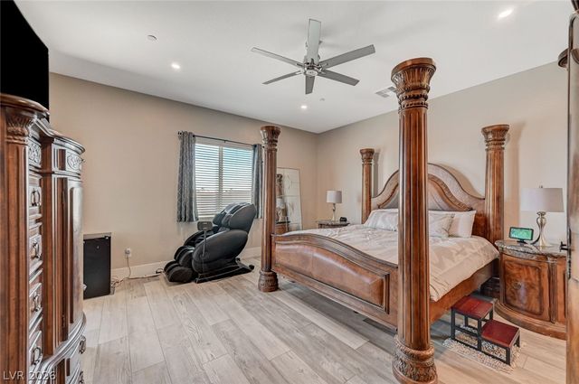 5241 Brayden Court, Las Vegas, NV 89131