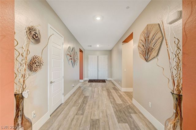 5241 Brayden Court, Las Vegas, NV 89131