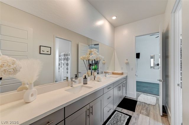 5241 Brayden Court, Las Vegas, NV 89131