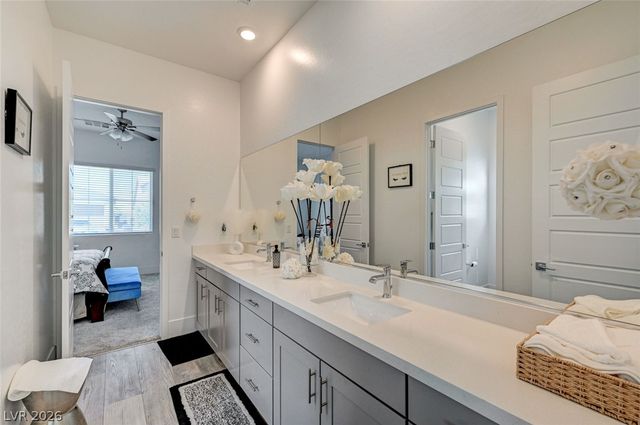 5241 Brayden Court, Las Vegas, NV 89131