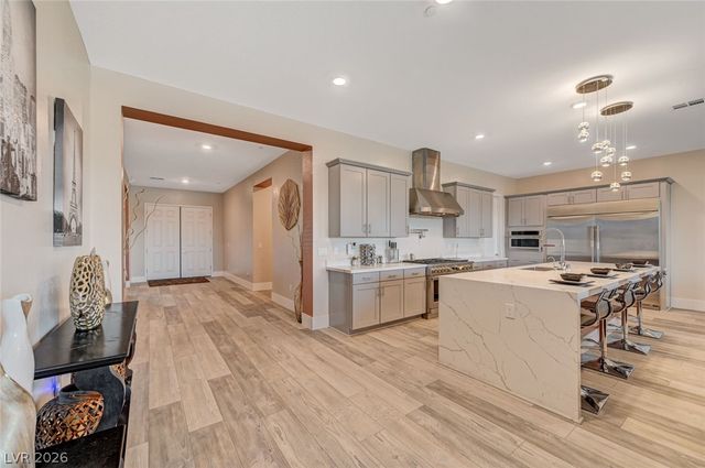 5241 Brayden Court, Las Vegas, NV 89131