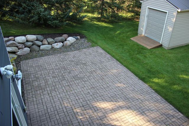 9000 Parkside Drive, Woodbury, MN 55125