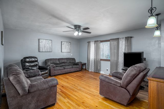 817 16th Street, Bettendorf, IA 52722