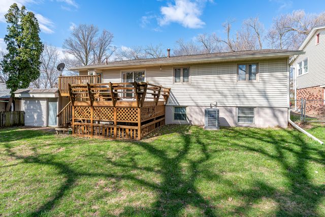 817 16th Street, Bettendorf, IA 52722