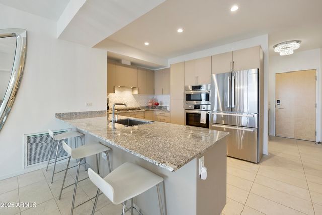 7180 E KIERLAND Boulevard 709, Scottsdale, AZ 85254