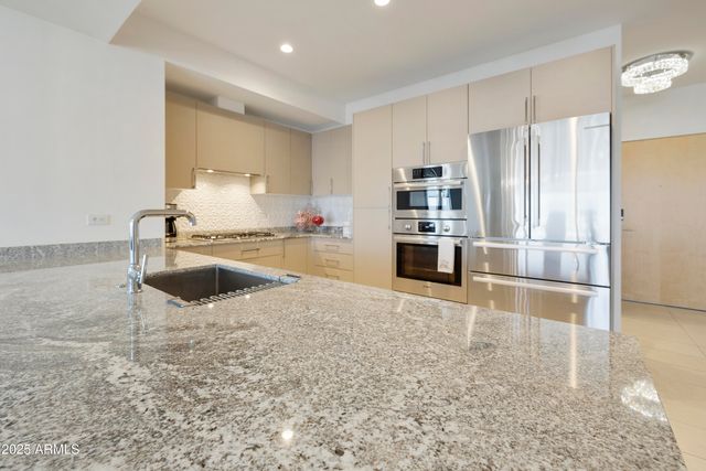 7180 E KIERLAND Boulevard 709, Scottsdale, AZ 85254