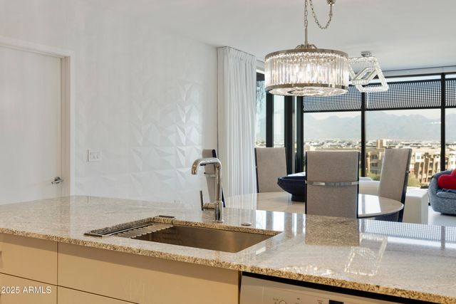 7180 E KIERLAND Boulevard 709, Scottsdale, AZ 85254