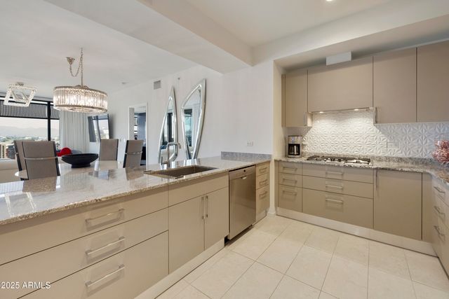 7180 E KIERLAND Boulevard 709, Scottsdale, AZ 85254