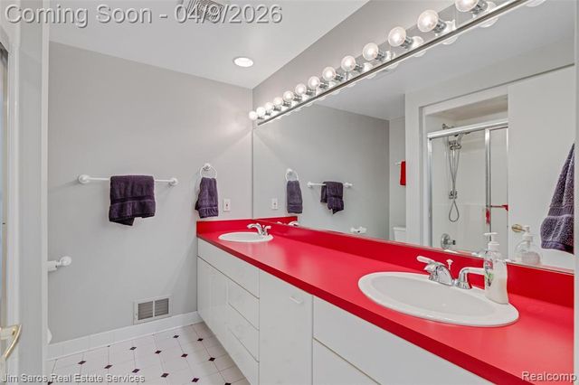 38008 Seaway Court, Harrison Twp, MI 48045