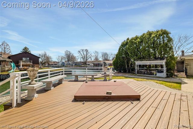 38008 Seaway Court, Harrison Twp, MI 48045