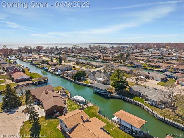 38008 Seaway Court, Harrison Twp, MI 48045